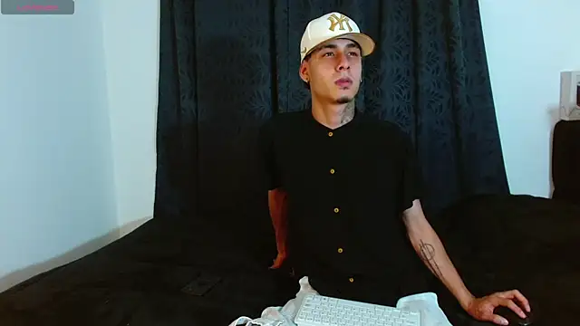 Snapshot of Bastiaan_28 chatting on December 2025 12:16:02 AM Bastiaan 28 online show from December 2025 12:16:02 AM