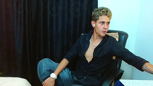 Bastiaan 28 online show from March 2026 10:55:01 PM