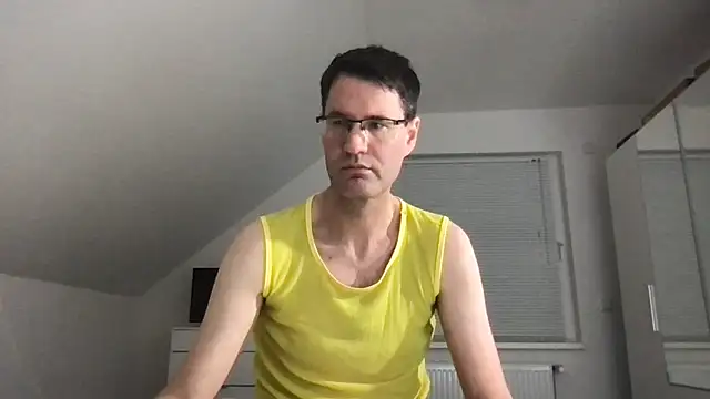 Snapshot of zxzx_cam1 chatting on December 2024 11:55:01 PM zxzx cam1 online show from December 2024 11:55:01 PM