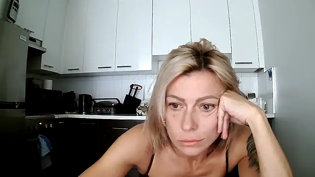 Snapshot of anechka1 chatting on October 2025 04:49:01 PM anechka1 online show from October 2025 04:49:01 PM