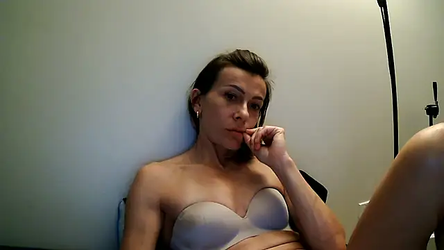 Snapshot of anechka1 chatting on July 2026 01:10:02 AM anechka1 online show from July 2026 01:10:02 AM