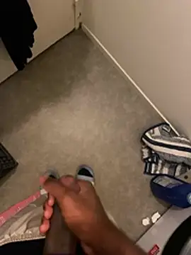 damien954 online show from April 2026 10:16:01 PM