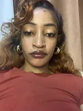 Snapshot of GoddessVee chatting on December 2024 07:22:02 PM GoddessVee online show from December 2024 07:22:02 PM