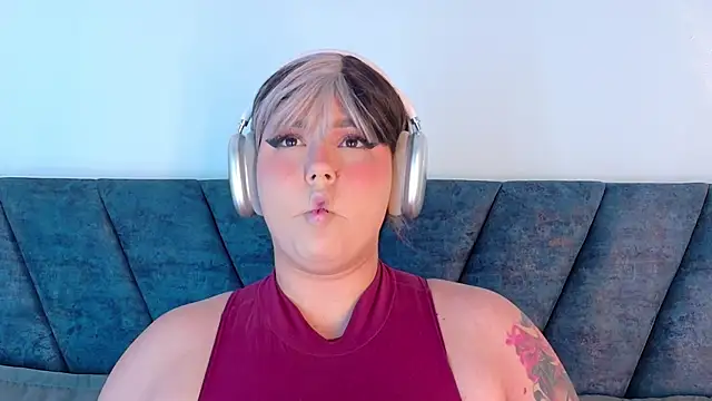 Karmilla Rosse online show from April 2026 10:31:02 AM