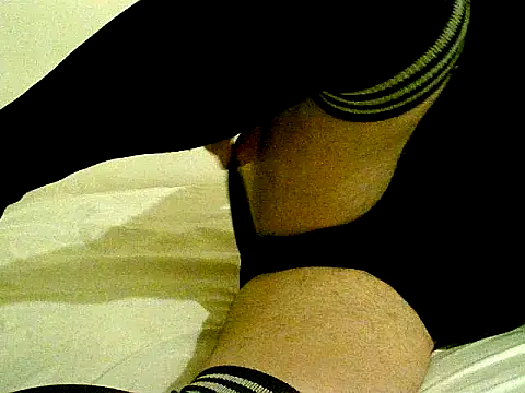 pollarikaaa online show from November 2025 02:32:01 AM