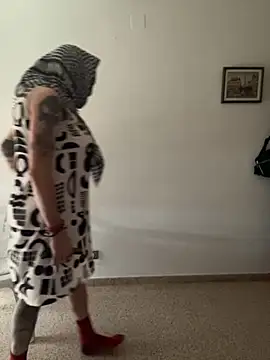 Kamaleonix online show from October 2025 04:38:02 PM