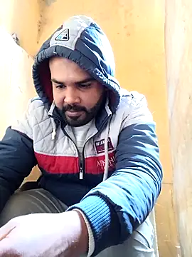 Snapshot of ListedLoin chatting on February 2025 08:26:02 AM ListedLoin online show from February 2025 08:26:02 AM