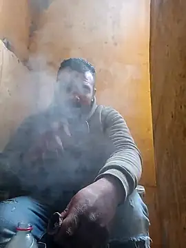 Snapshot of ListedLoin chatting on February 2025 08:59:02 AM ListedLoin online show from February 2025 08:59:02 AM