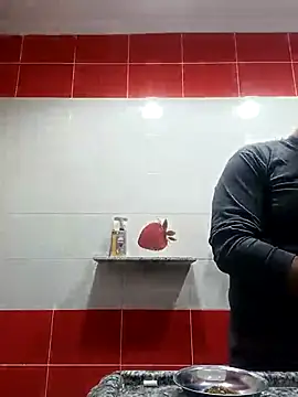 Snapshot of ListedLoin chatting on February 2025 09:55:02 AM ListedLoin online show from February 2025 09:55:02 AM