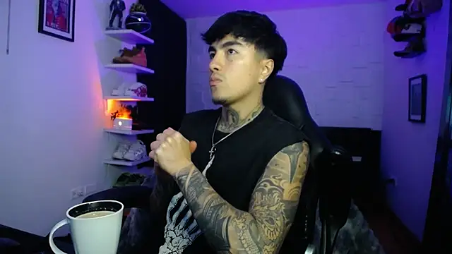 jung dragon online show from December 2025 03:36:01 AM