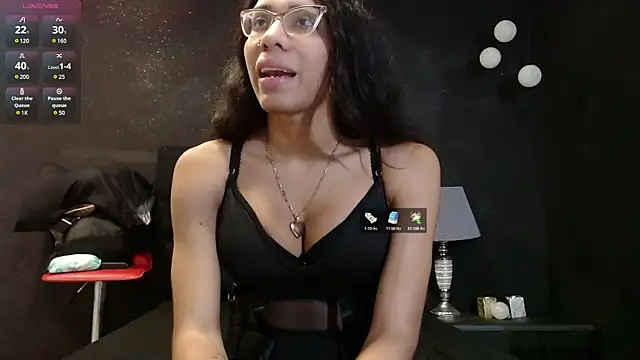 EmilyGomezLS online show from March 2025 11:30:02 AM