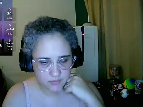 Snapshot of lolalicious_758 chatting on September 2025 11:48:01 PM lolalicious 758 online show from September 2025 11:48:01 PM