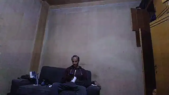 Snapshot of tomeliviathan chatting on January 2026 05:26:02 PM tomeliviathan online show from January 2026 05:26:02 PM