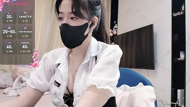 Snapshot of TuyetNhi2k6 chatting on February 2025 02:17:02 AM TuyetNhi2k6 online show from February 2025 02:17:02 AM