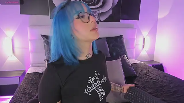 sofi bakerr online show from October 2025 11:40:01 AM