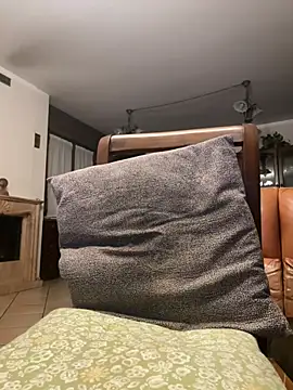 bookerr11 online show from April 2026 09:06:02 PM