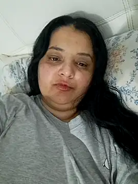 Snapshot of sarahhh1987 chatting on March 2026 04:57:01 PM sarahhh1987 online show from March 2026 04:57:01 PM