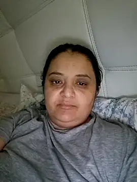 Snapshot of sarahhh1987 chatting on March 2026 07:20:02 PM sarahhh1987 online show from March 2026 07:20:02 PM