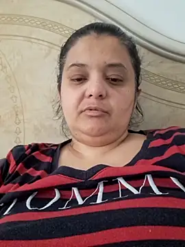 Snapshot of sarahhh1987 chatting on March 2026 07:14:02 AM sarahhh1987 online show from March 2026 07:14:02 AM