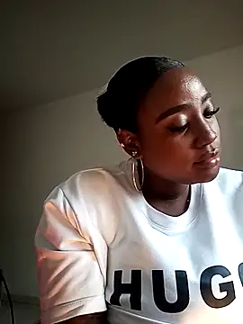 Snapshot of Perlasexyu1 chatting on October 2025 02:40:01 PM Perlasexyu1 online show from October 2025 02:40:01 PM