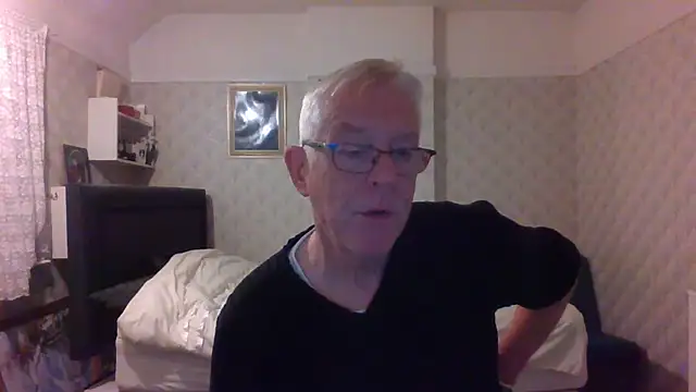 shaun63m online show from October 2025 01:30:01 AM