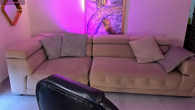 Snapshot of HannaConnor_ chatting on June 2026 10:21:01 PM HannaConnor online show from June 2026 10:21:01 PM