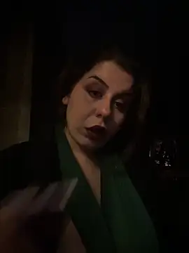 holyeroticss online show from December 2024 12:02:02 AM