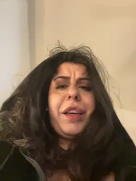 holyeroticss online show from March 2025 06:05:02 PM