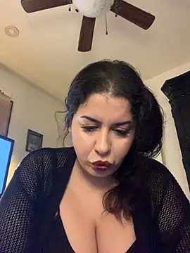 holyeroticss online show from February 2026 02:40:02 AM