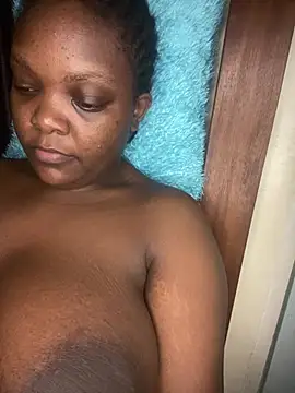 Snapshot of zonroe_the_big chatting on March 2025 09:24:02 AM zonroe the big online show from March 2025 09:24:02 AM