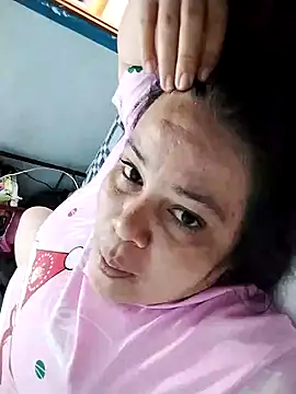 lunanataly online show from November 2025 03:36:02 PM