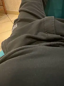 Snapshot of Teloficco chatting on December 2024 12:00:02 AM Teloficco online show from December 2024 12:00:02 AM