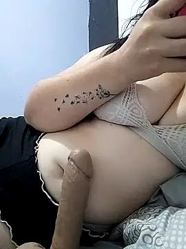 Snapshot of carol_m0 chatting on December 2024 01:07:02 PM carol m0 online show from December 2024 01:07:02 PM