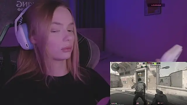 Snapshot of _MayShy_ chatting on September 2025 06:52:02 PM  MayShy  online show from September 2025 06:52:02 PM