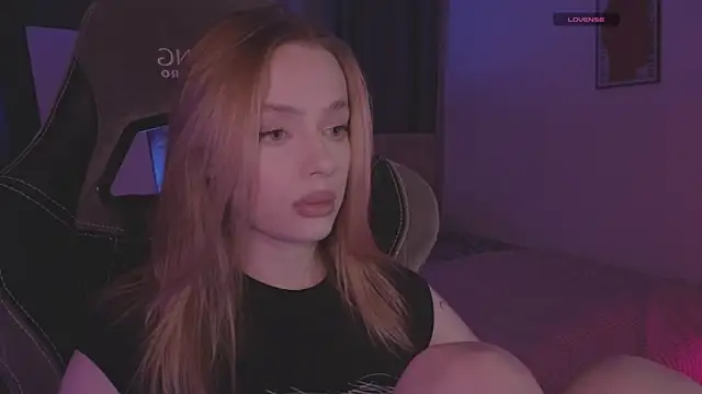 Snapshot of _MayShy_ chatting on September 2025 08:54:01 PM  MayShy  online show from September 2025 08:54:01 PM