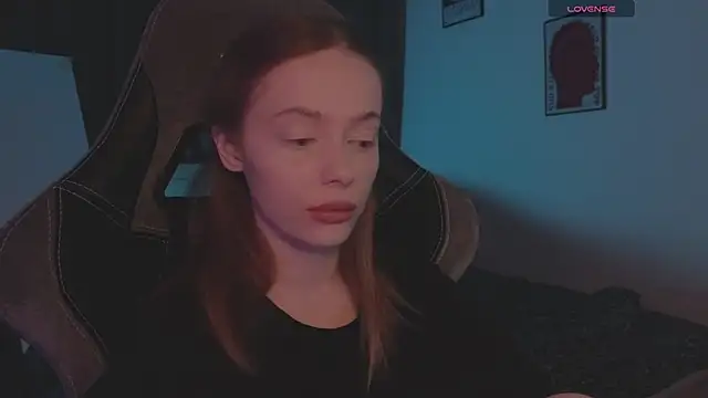 Snapshot of _MayShy_ chatting on September 2025 09:51:01 PM  MayShy  online show from September 2025 09:51:01 PM