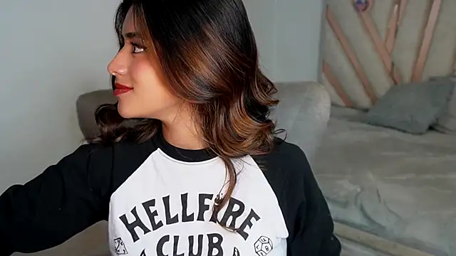 Rebecca 055 online show from March 2026 03:32:01 AM