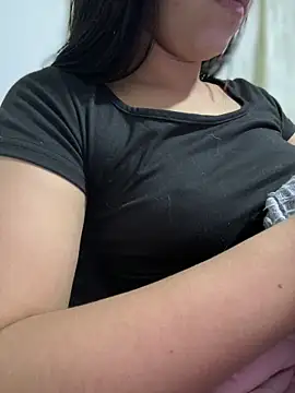 Snapshot of Salome_golvert chatting on April 2026 11:16:01 PM Salome golvert online show from April 2026 11:16:01 PM