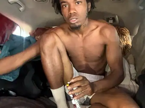 SlimeCrownzOut5 online show from January 2026 05:07:02 PM