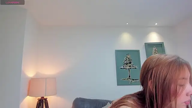 Snapshot of AnaisNin chatting on June 2026 11:24:02 AM AnaisNin online show from June 2026 11:24:02 AM