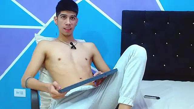 jhony-sex online show from January 2025 09:34:01 AM