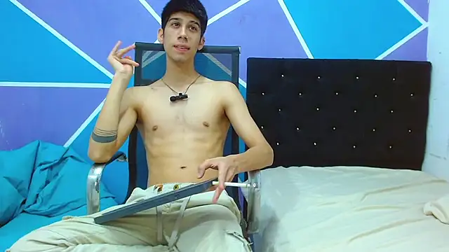 jhony-sex online show from January 2025 04:58:01 AM