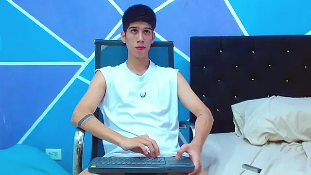 jhony-sex online show from February 2025 08:28:02 AM