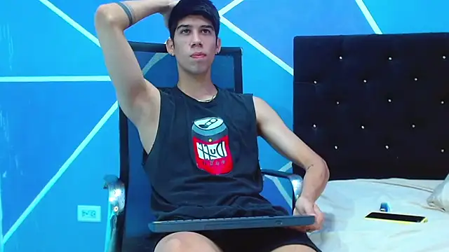 jhony-sex online show from March 2025 08:33:02 AM