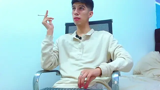 jhony-sex online show from March 2025 06:53:01 AM