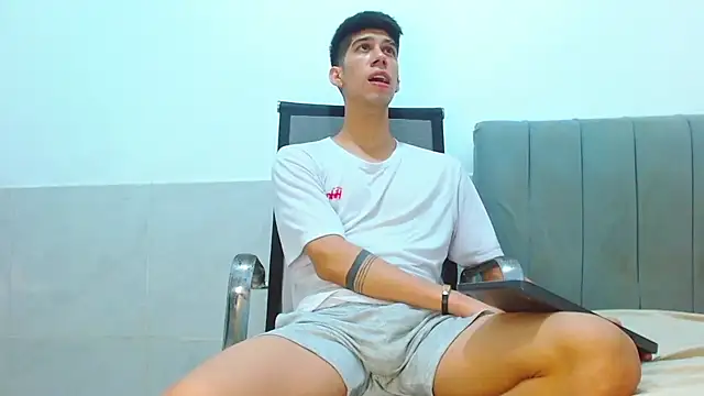 jhony-sex online show from June 2026 09:59:02 AM
