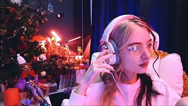 Avi Nile online show from December 2024 02:08:02 AM