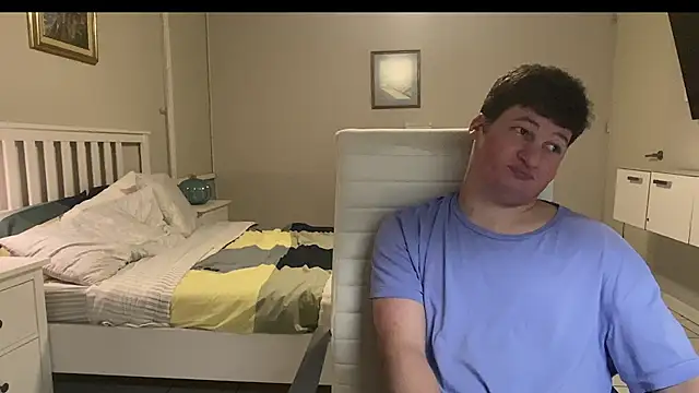 Lorenzo hernandez online show from November 2025 08:21:01 PM