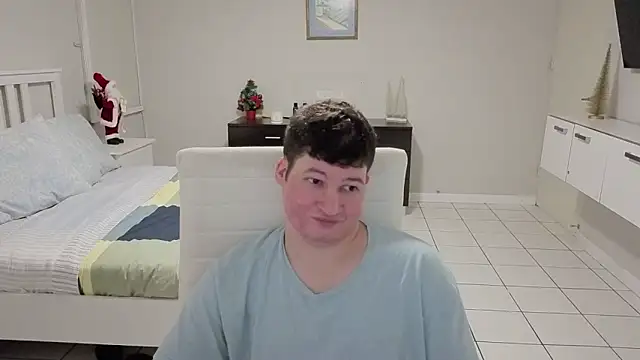 Lorenzo hernandez online show from November 2025 04:41:02 PM