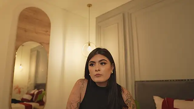 IrisBaker online show from February 2026 10:17:02 PM